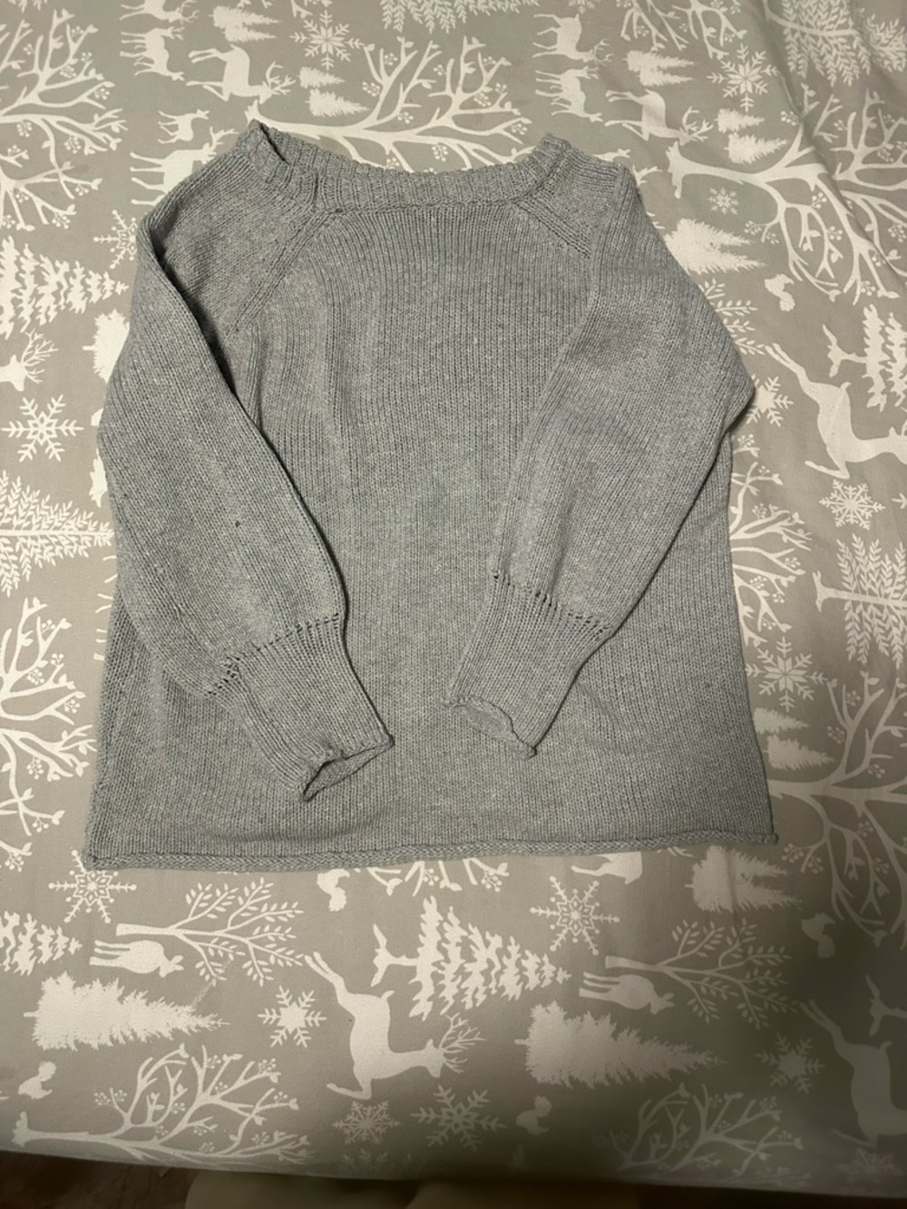 Women's Lightweight Crewneck Sweater in Light Gray